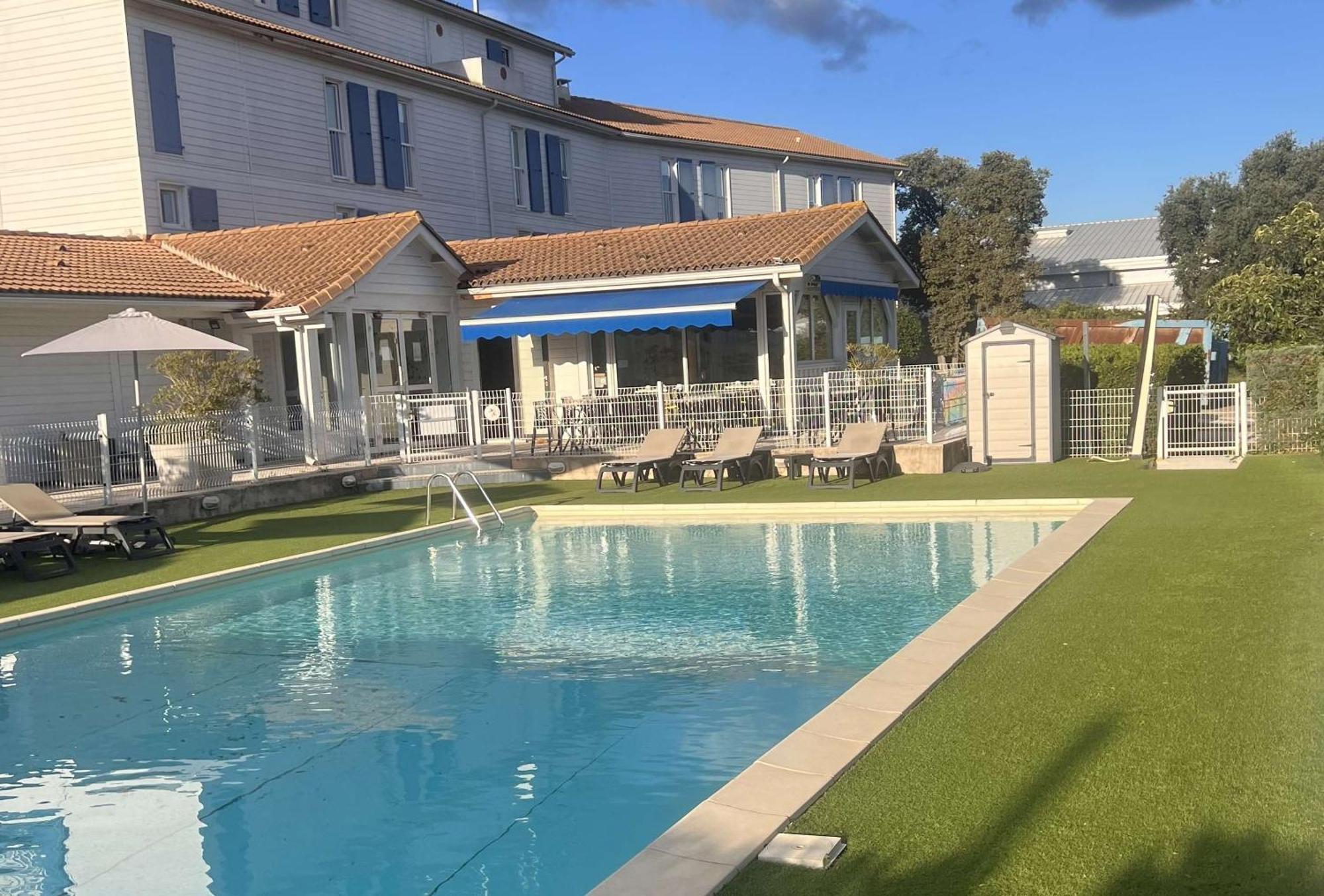 Sure Hotel By Best Western Nimes Est Zewnętrze zdjęcie