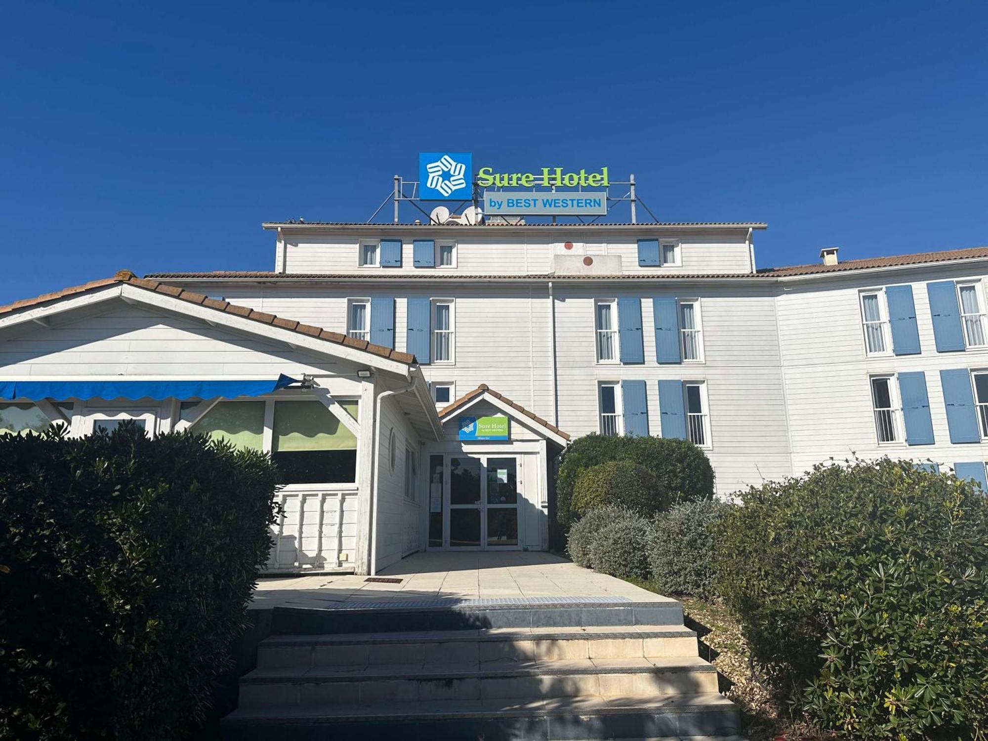Sure Hotel By Best Western Nimes Est Zewnętrze zdjęcie